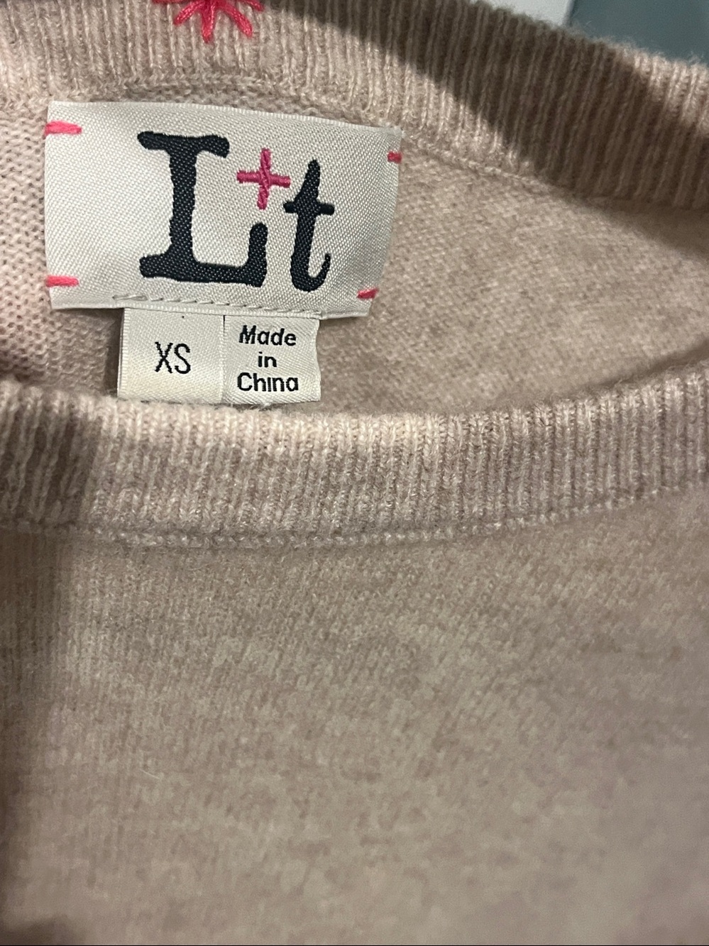 LABEL+ thread Cashmere Lucky Stars Scoop Neck - Picture 12 of 16